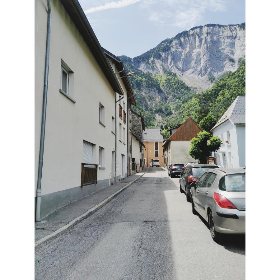 L'Edelweis Apartment Le Bourg-d'Oisans Bagian luar foto